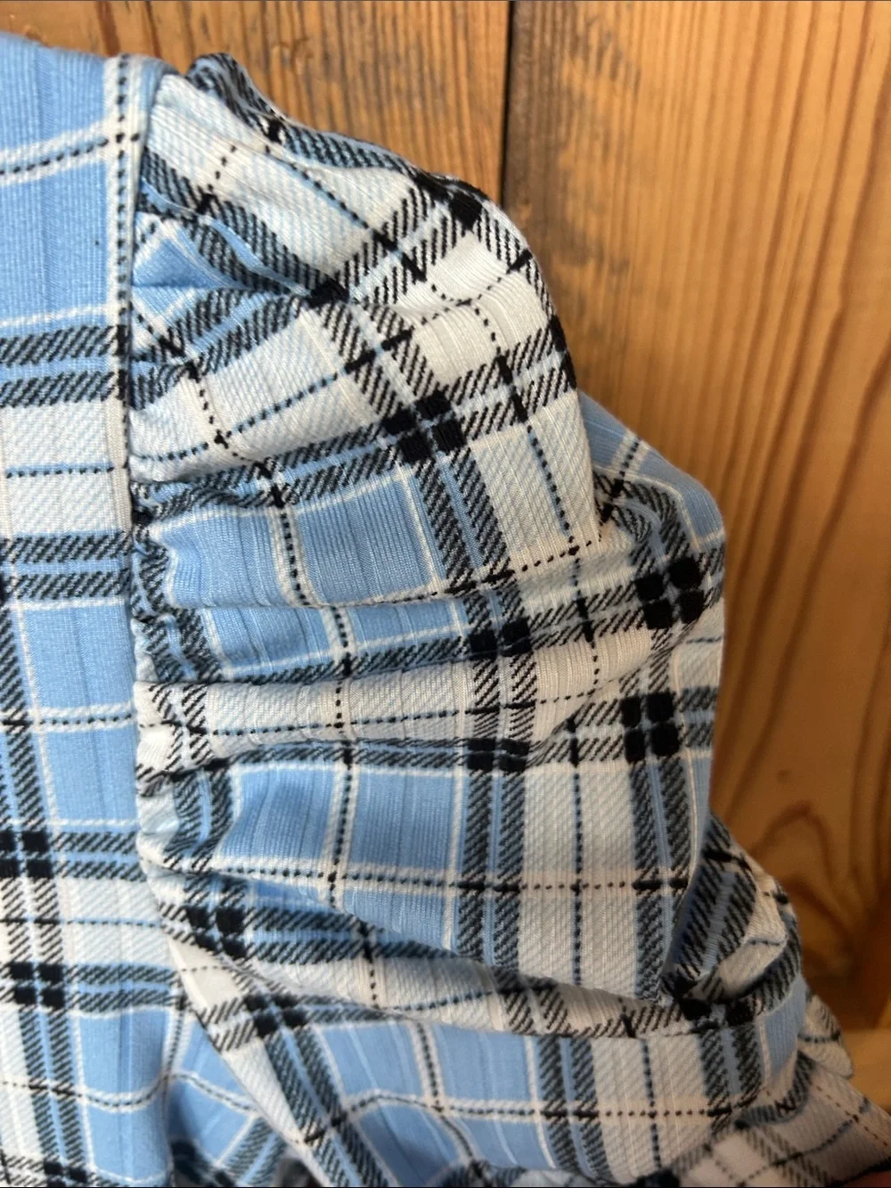Rue21 Blue White and Black Plaid Puff-Sleeve Top